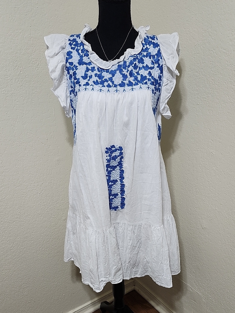 J. Marie "Anna Grace" White & Blue Embroidered Tiered Ruffle Mini Dress Sz M Boh